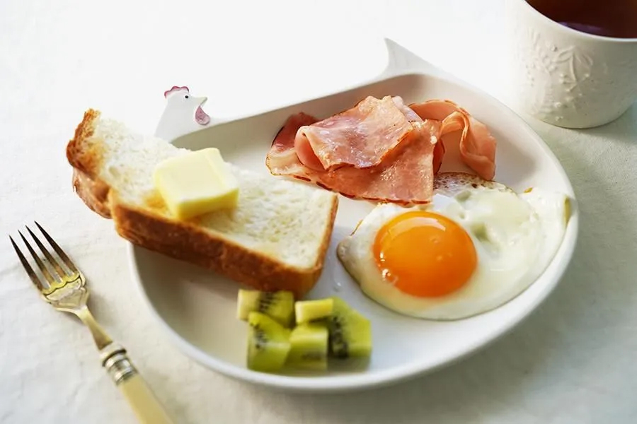 にわとりのお皿～モーニングプレート～